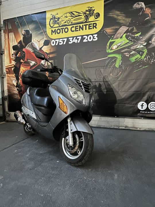 Hyosung MS3I scuter