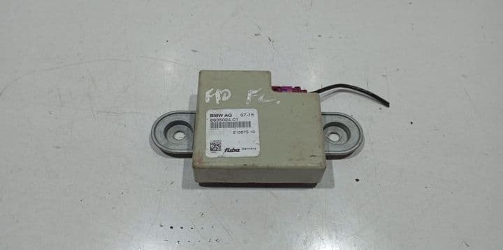 Modul amplificator antena 693502401 BMW Seria 5 F10 [2009 - 2013]