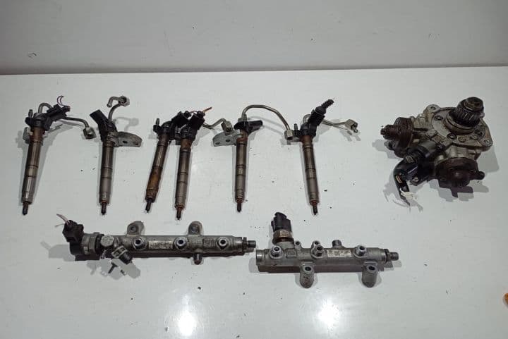 Kit injectie 3.0TDI  059130277CC 059130755CA 059130090CM Audi Q7 4L [