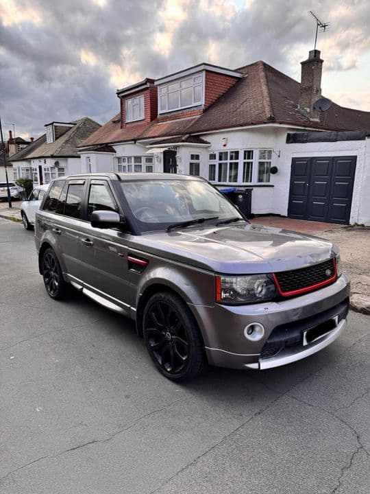 Dezmembrez/ vând range rover sport 2011