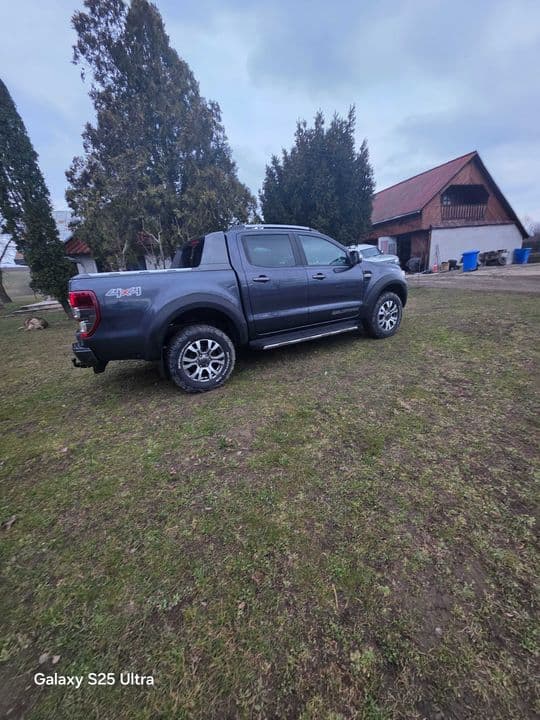 Ford Ranger wildtrak 100000 km fuull 209 c.p