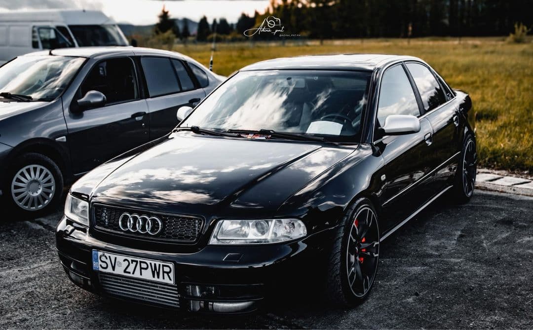 Audi A4/S4 Quattro 1.8T in acte