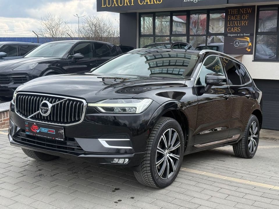 Volvo XC 60 4X4 /Panoramic /Head-Up /250 PS/ 360°