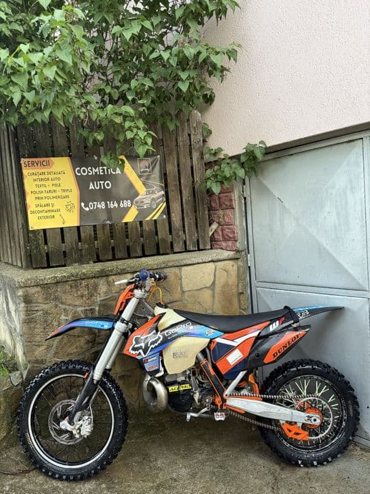 Vând Ktm EXC 300 2timpi 2015( nu Husqvarna, Yamaha, Honda, Sherco, Beta)