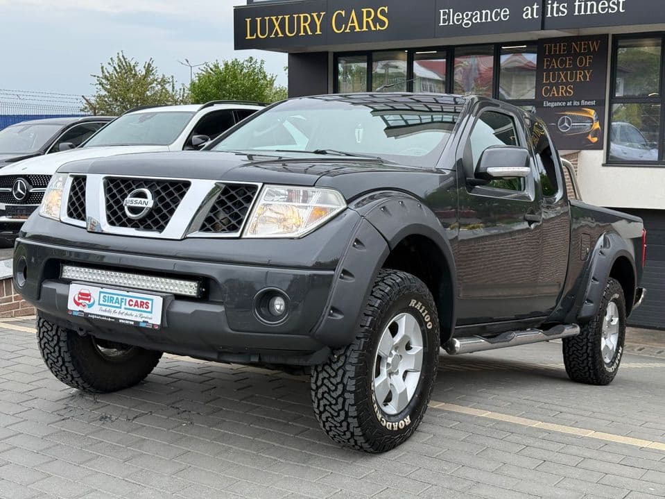 Nissan Navara Primul proprietar/Troliu 6 Tone nou !!! / Anvelope noi / 171 PS