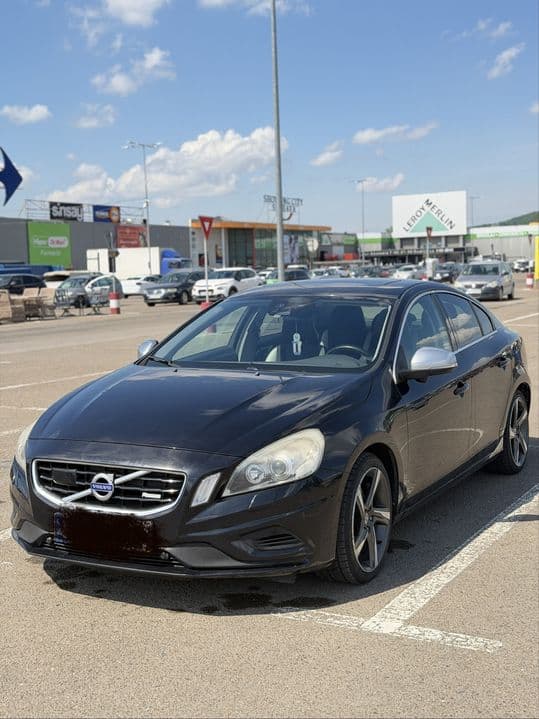 Vand Volvo S60 R Design