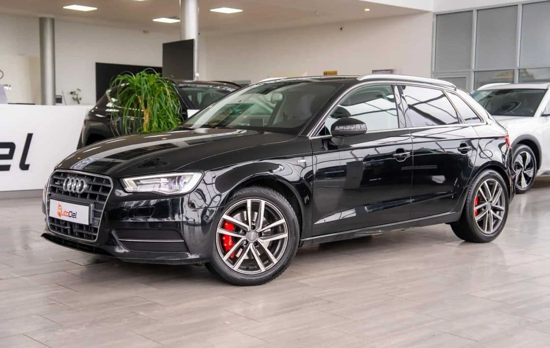 Audi A3 2.0 TDI Quattro Sportback 184 CP, Full Option (inclusiv Sirocou), Revizie completa facuta la zi !