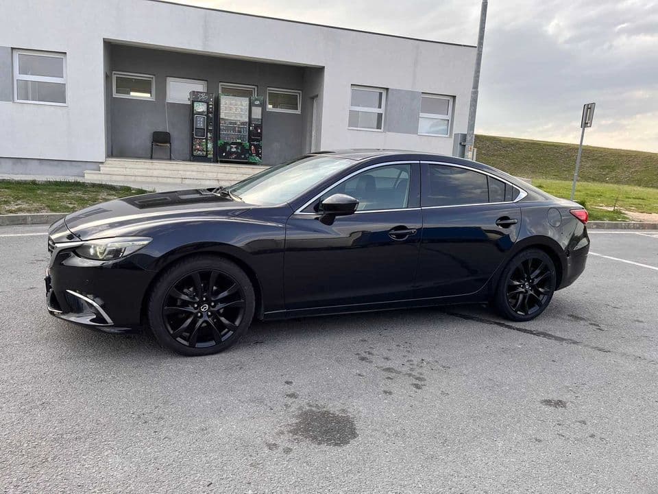 Mazda 6 TVA deductibil