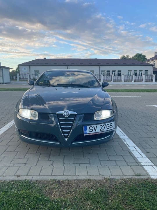 Vand sau schimb Alfa Romeo GT 2010 cu ceva in 4 portiere