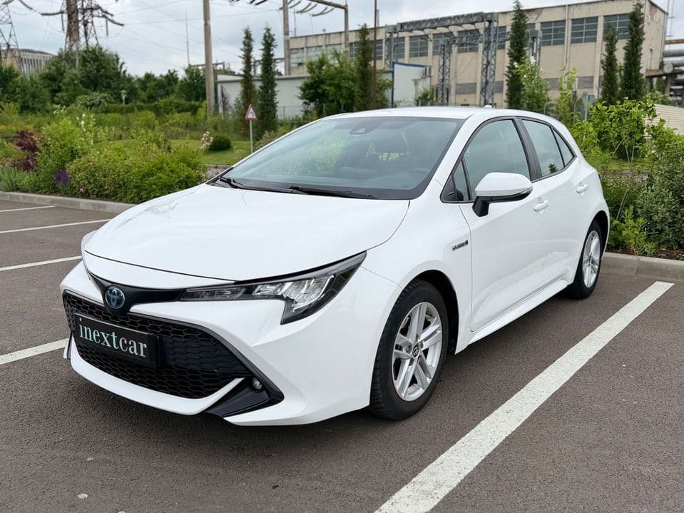 Toyota Corolla Hatchback 1.8 Hybrid Business 2021