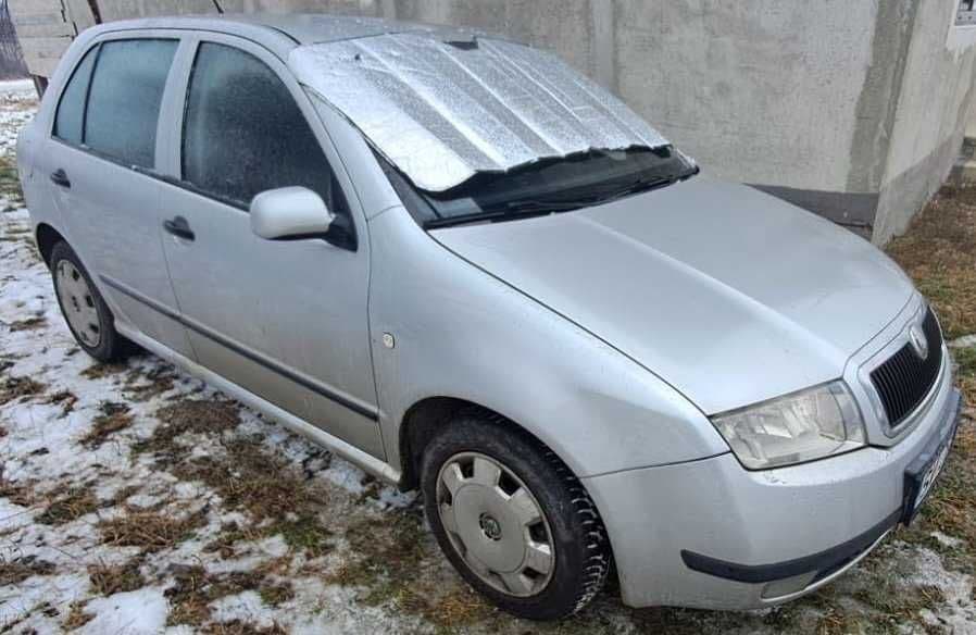Skoda fabia 2001, motor 1.4 16V 75 cp  benzina