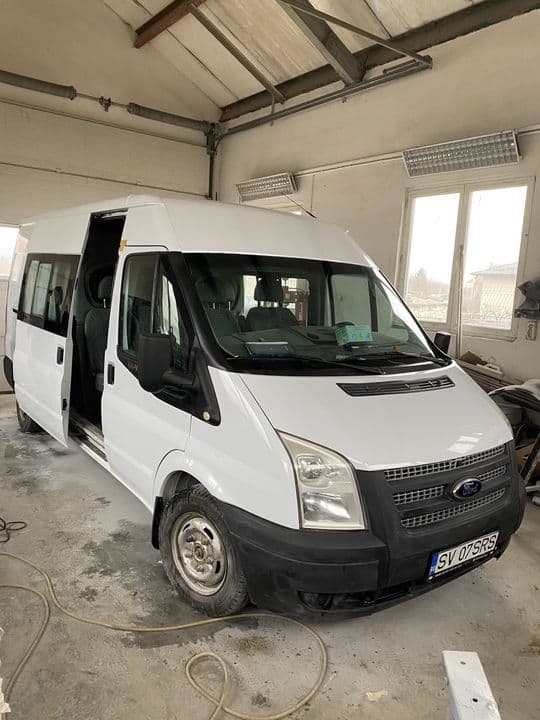 Ford transit 6 locuri