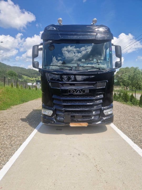 Cap tractor Daf XG 530