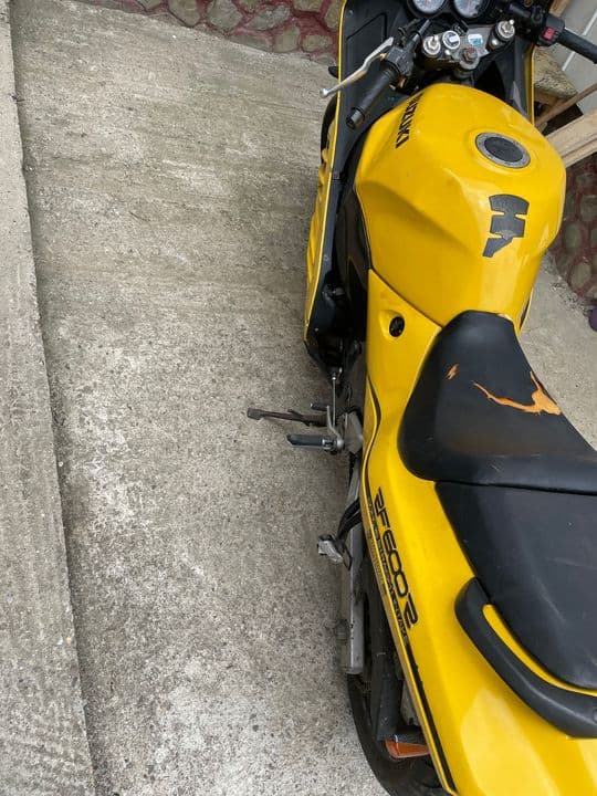 Suzuki rf 600r vand/schimb