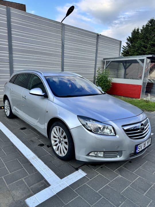 !!! Vând Opel Insigna SPORT TOURER !!!