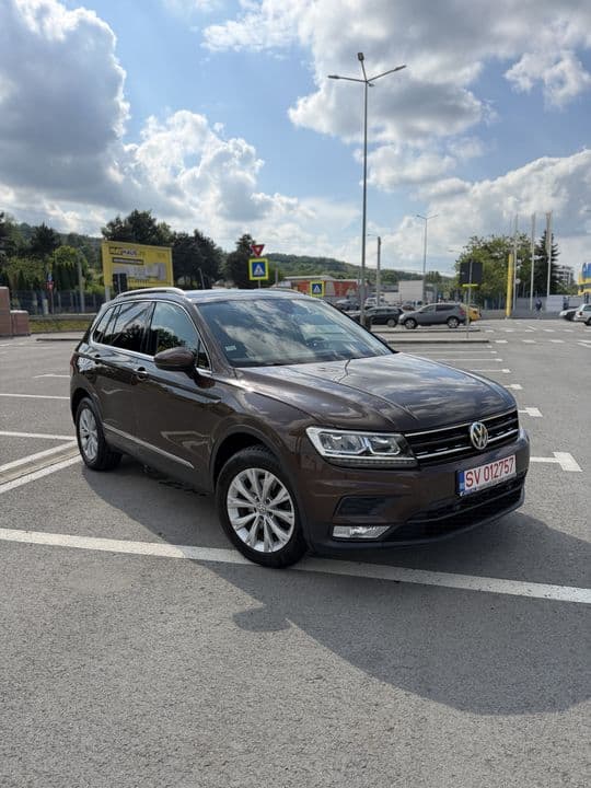 Vw Tiguan 2017-2.0 Tdi Automat/ Lane assist/ Faruri automate, bord digital, suv, car play.