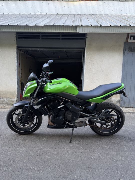 Kawasaki ER6N Limitat A2