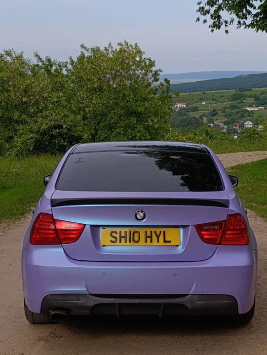 BMW e90 320 benzina Mpachet  volan dreapta UK anglia acte expirate