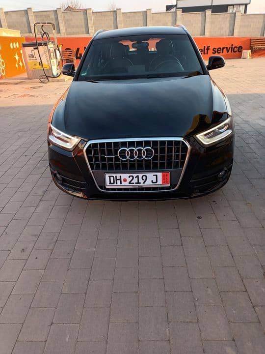 Audi Q3 S-LINE 2014