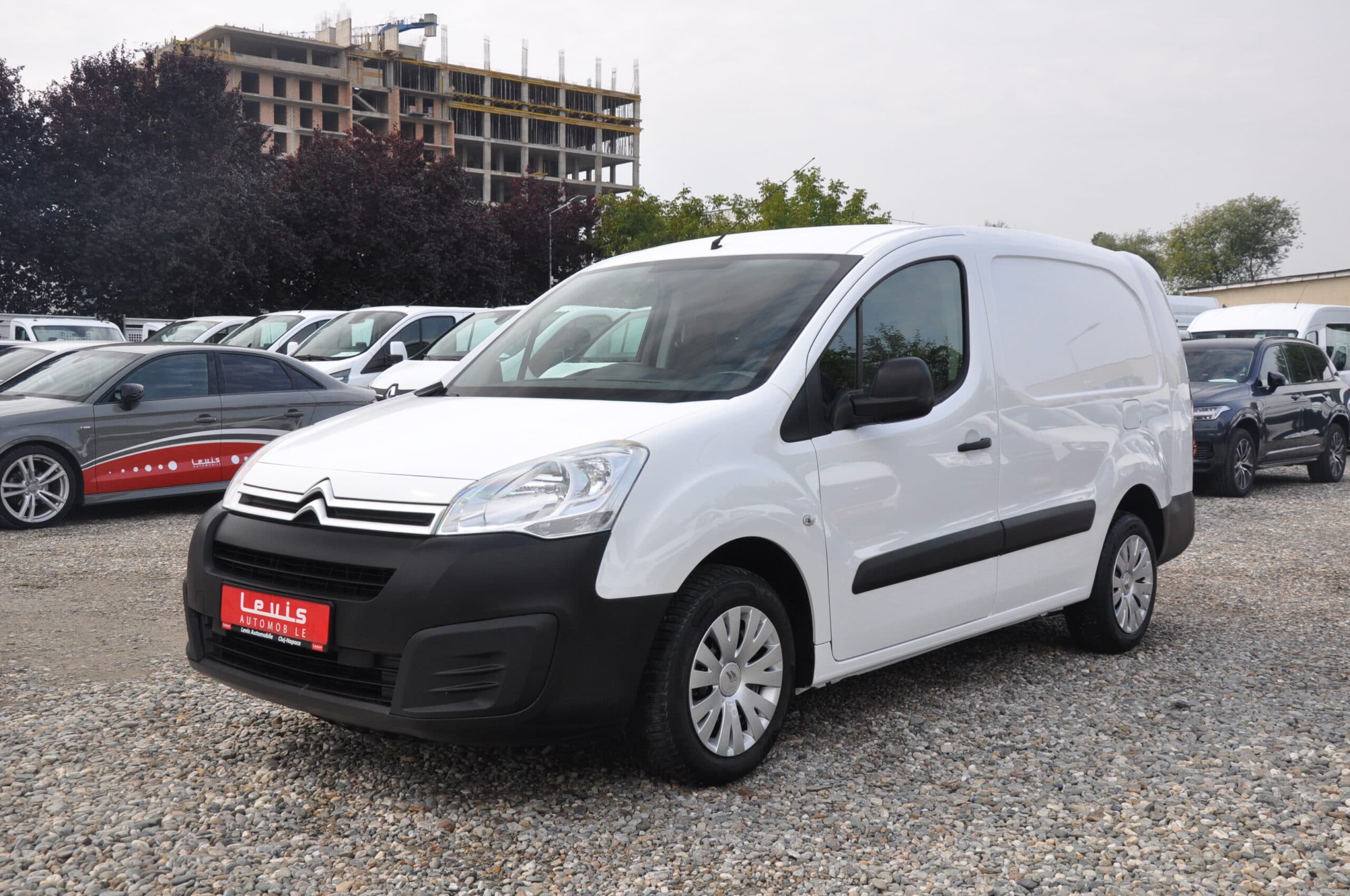 Citroen Berlingo L2H1 Van