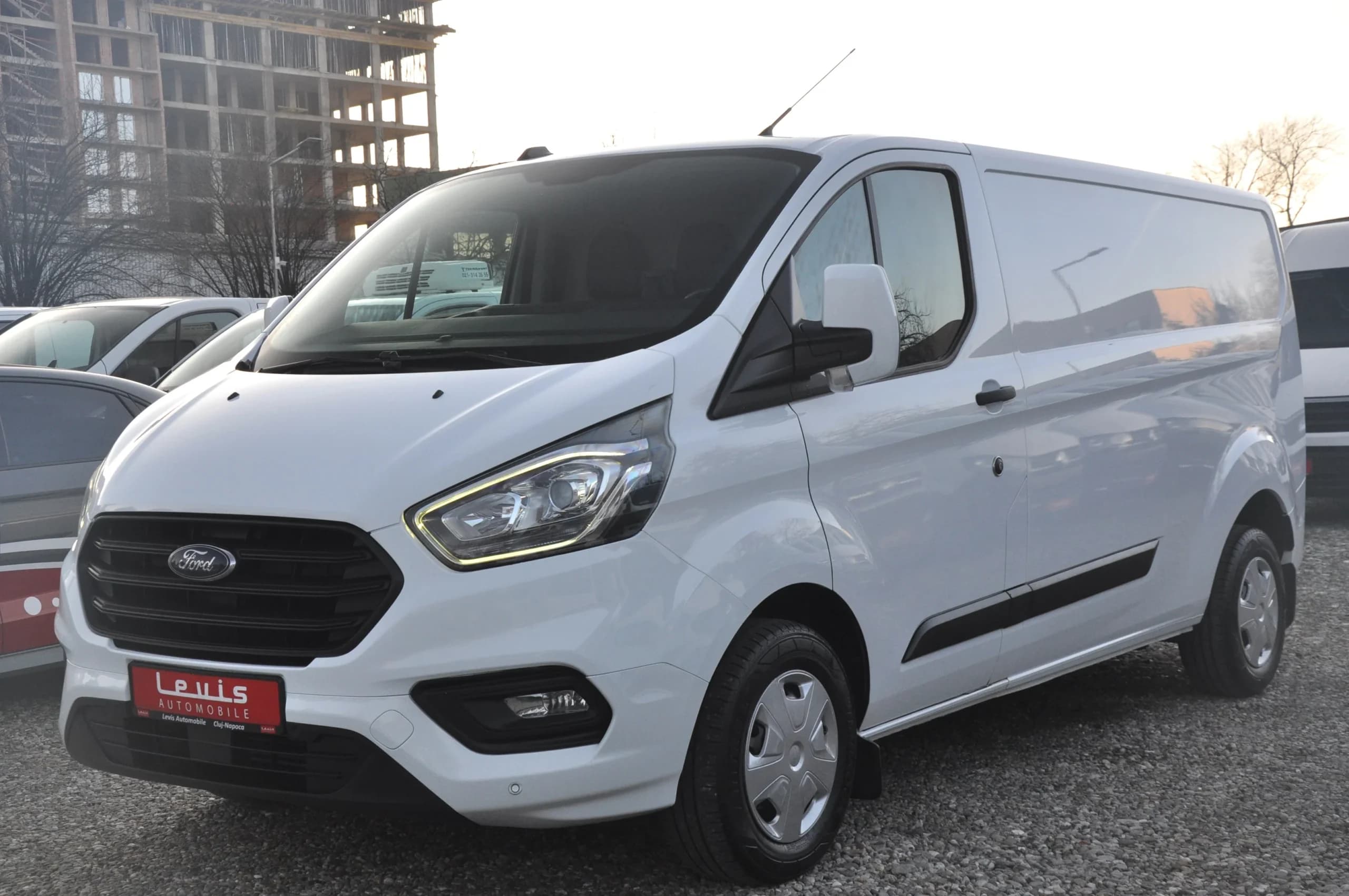 Ford Transit Custom L2H1 Van