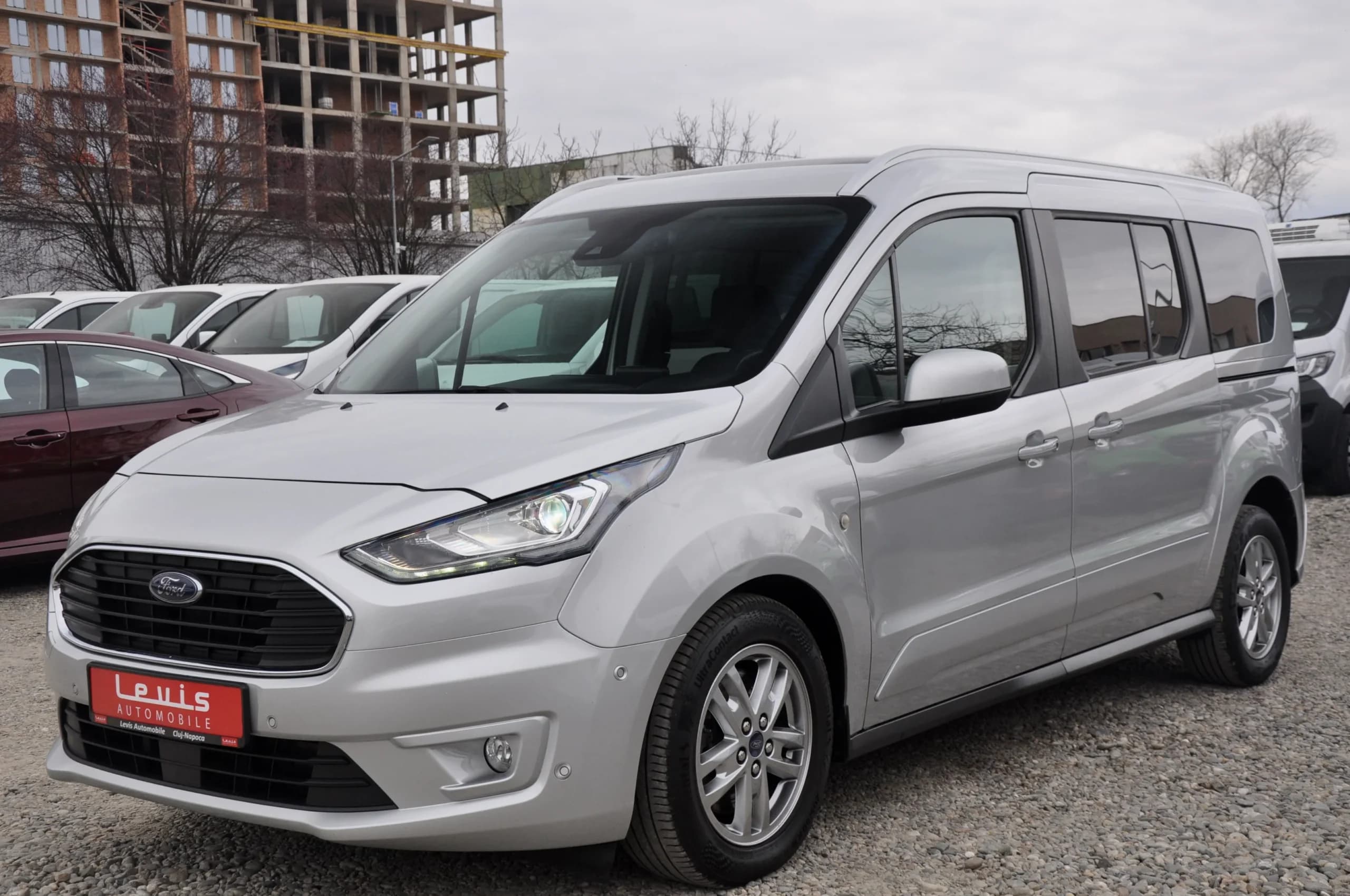 Ford Tourneo Connect L2H1 5 Locuri