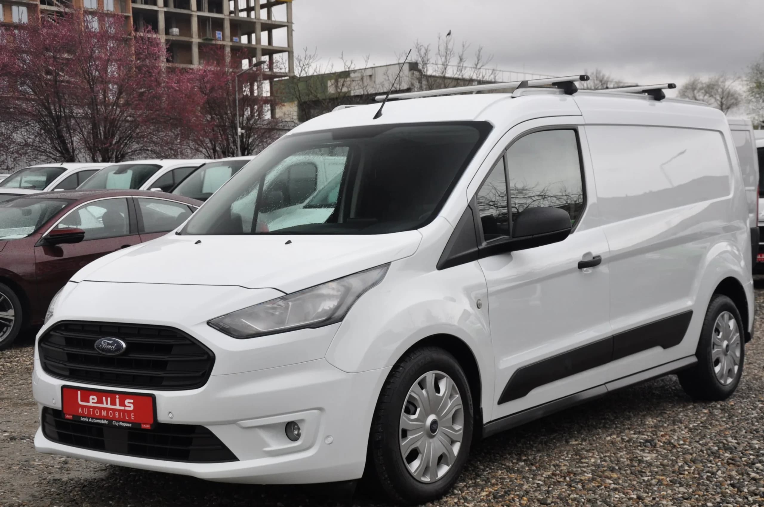 Ford Transit Connect L2H1 Van AUT