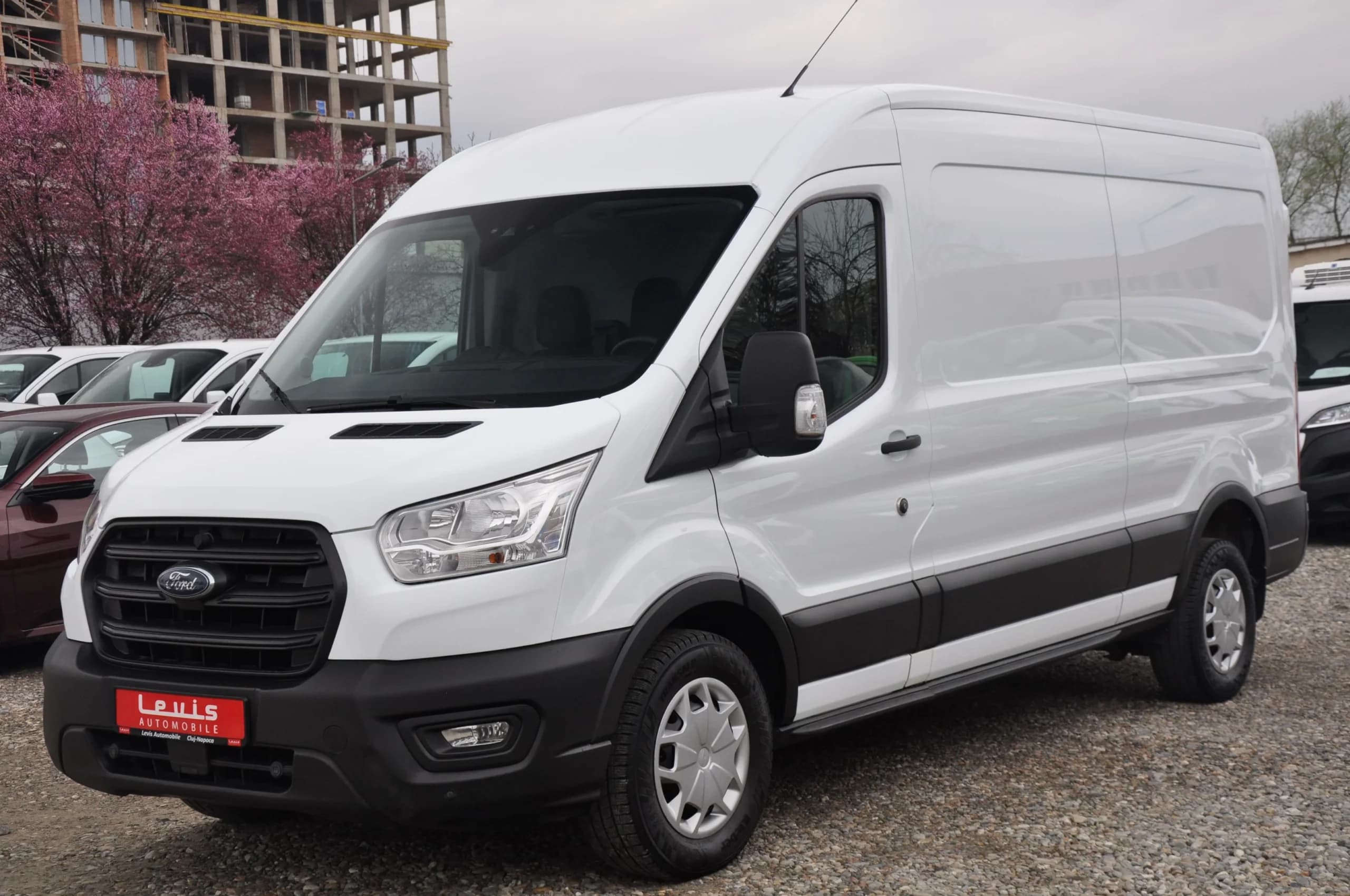 Ford Transit L3H2 Van