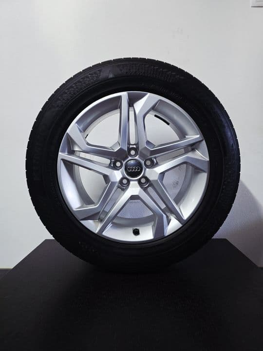 Set 4 roti Audi Q5 , Originale r18