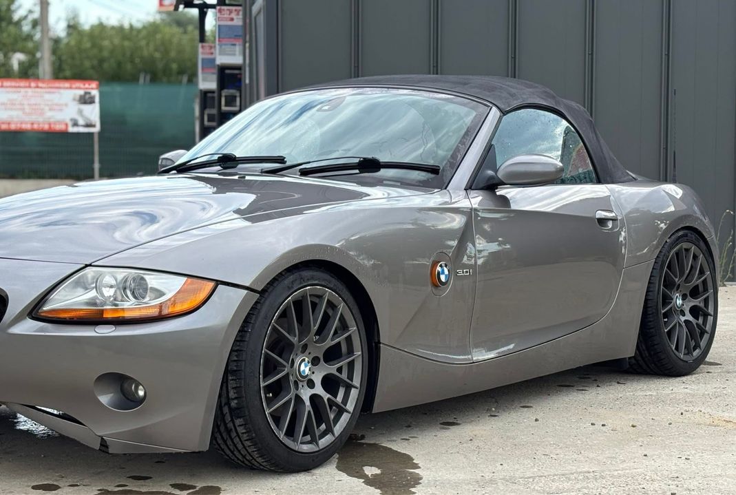 Dezmembrez BMW Z4 cabrio E85 3.0i 231cp ,6 trepte manual,Xenon,navi