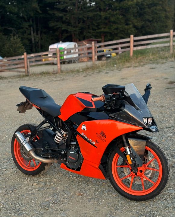 KTM RC 125 (2019) – Import DE | ITP 2027 | Full Service