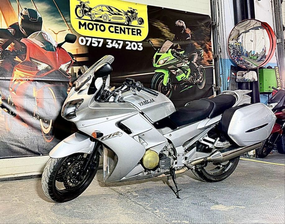 Yamaha FJR 1300 2002