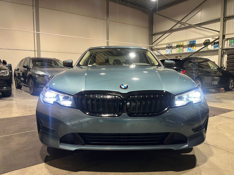 BMW 318,Diesel,Automat,127 k km